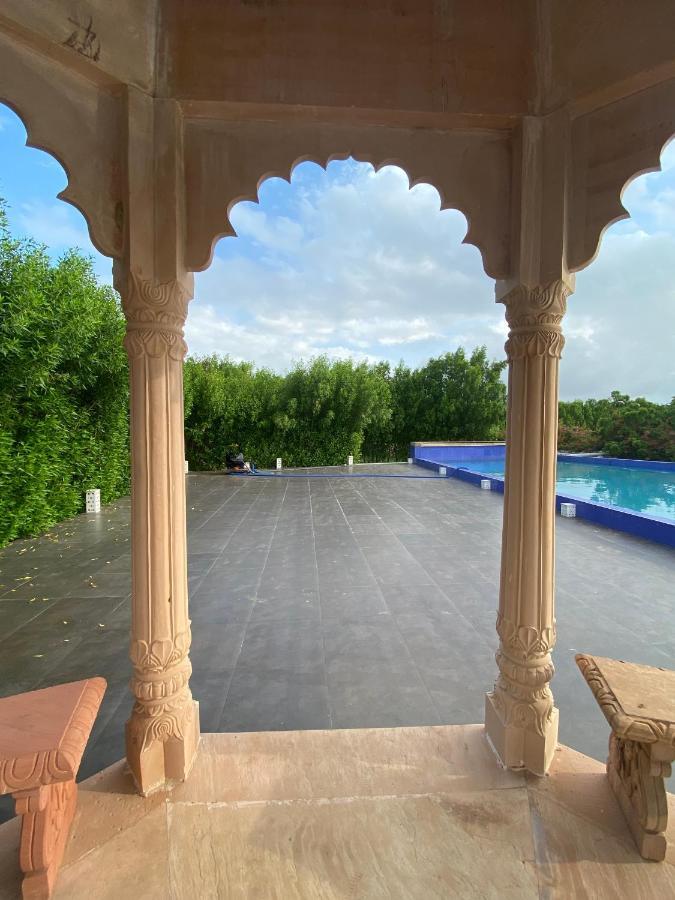 City The Village Beach Resort Laeja Esterno foto